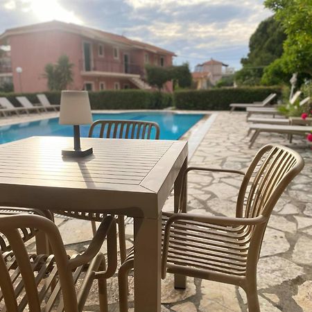 Appartamento Moulinos Loft Svoronata Esterno foto