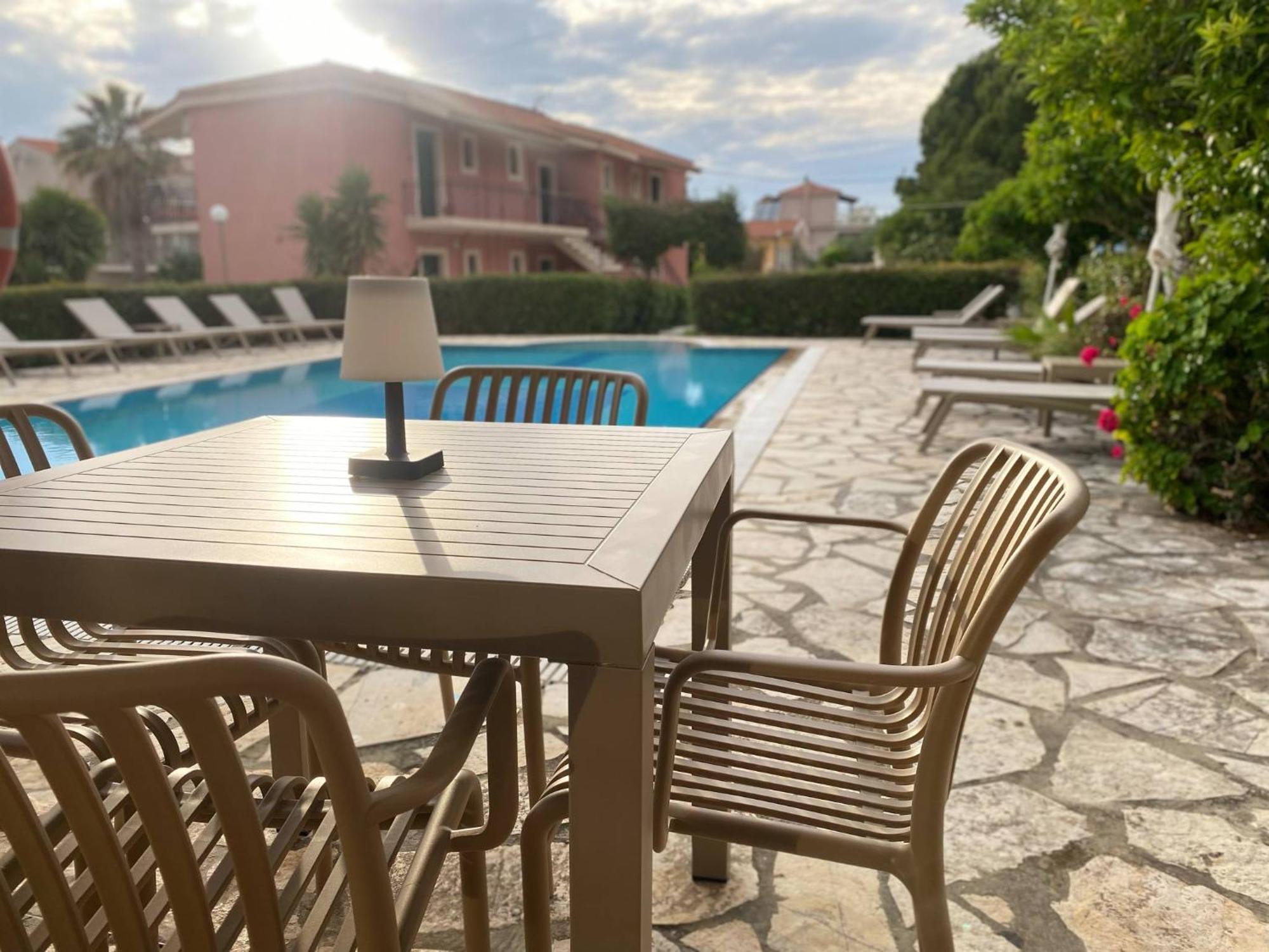 Appartamento Moulinos Loft Svoronata Esterno foto